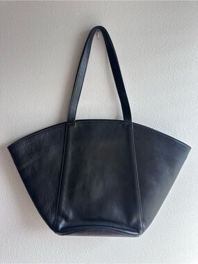 & Other Stories Genuine Leather Open Tote Handbag Black